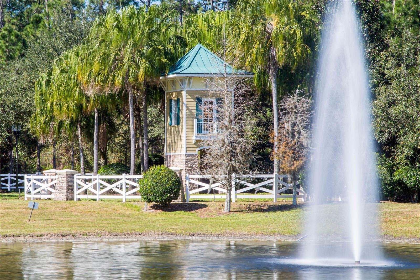 LAKE REAMS TOWNHOMES - Residential