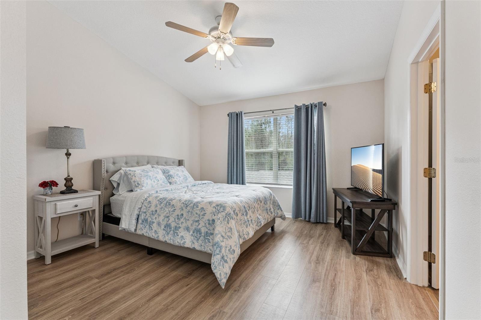 LAKE REAMS TOWNHOMES - Residential