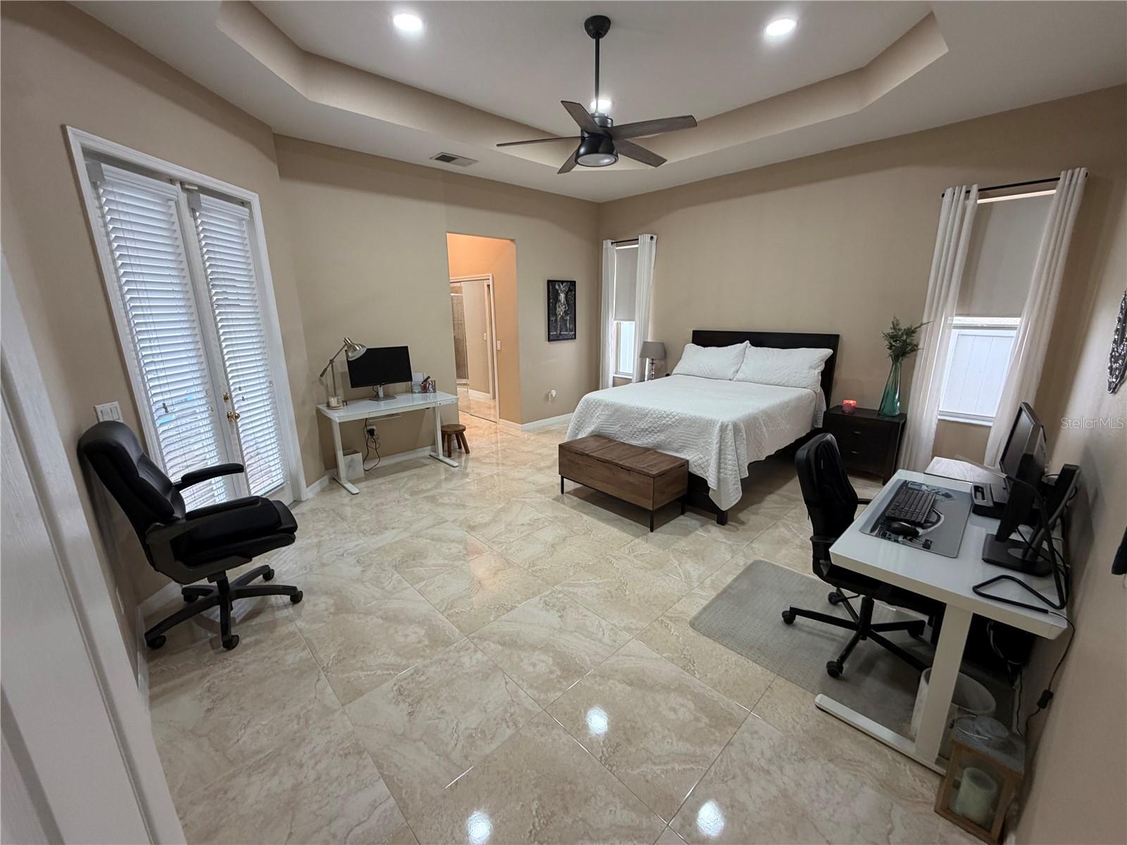 AVERY PARK - Residential