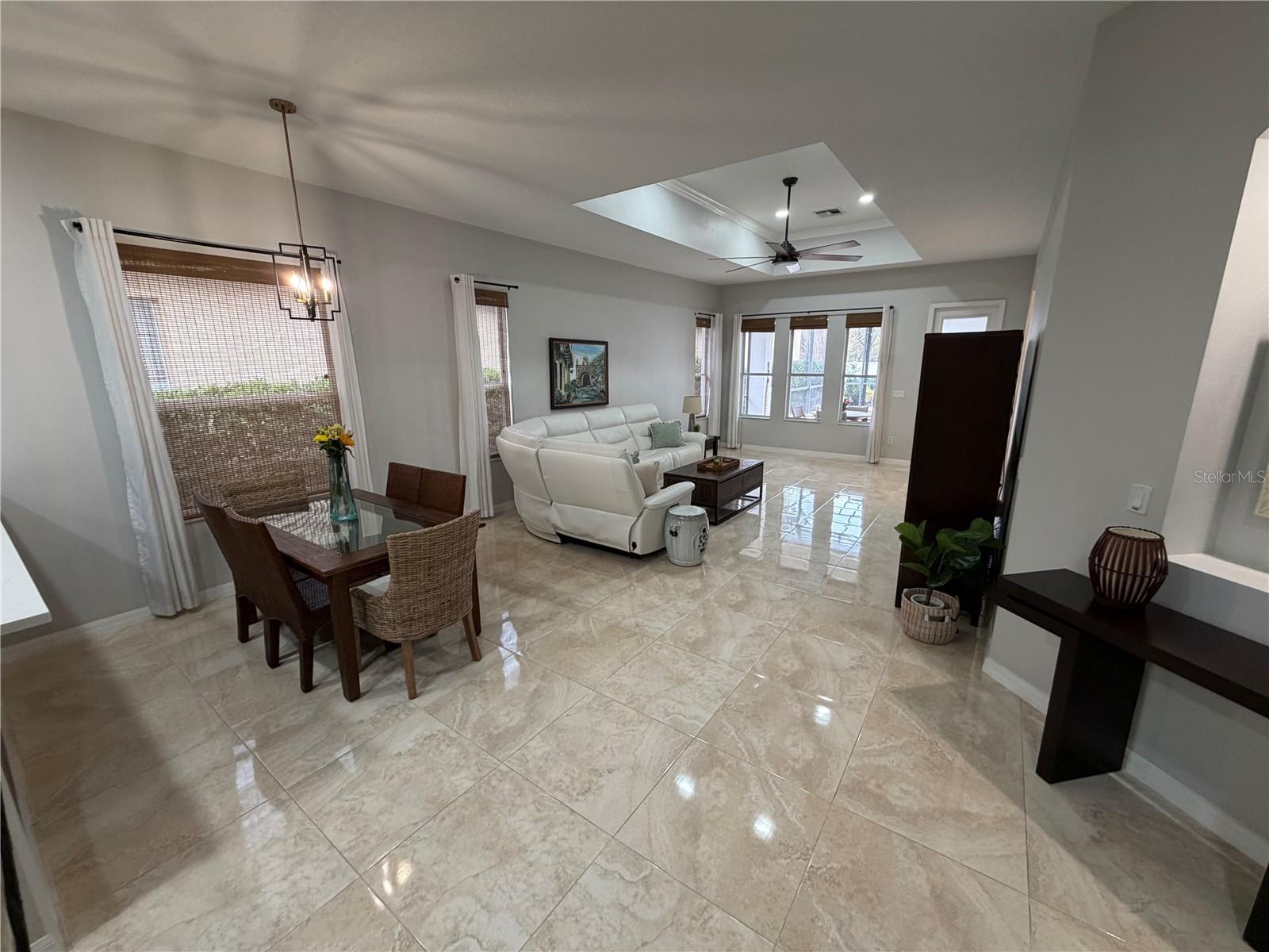 AVERY PARK - Residential