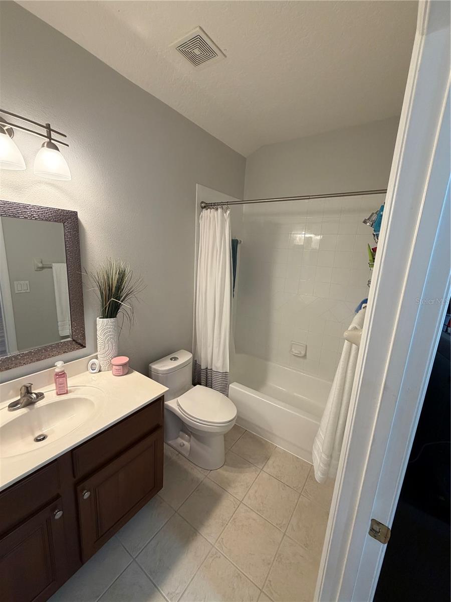 AVERY PARK - Residential