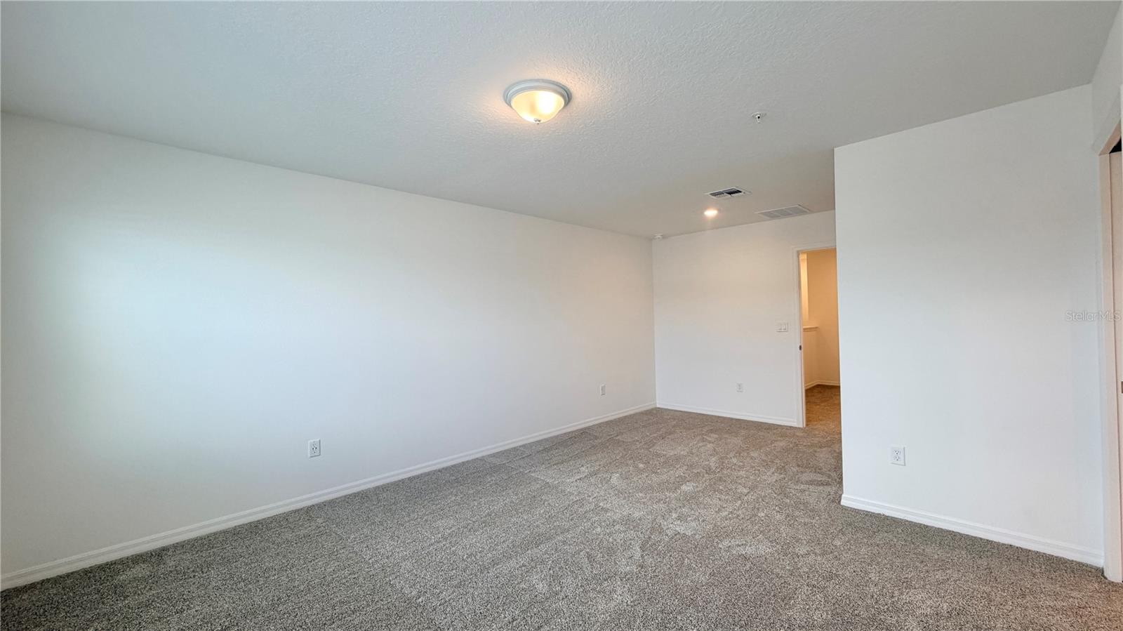 PARKSIDE TRAILS - Residential Lease