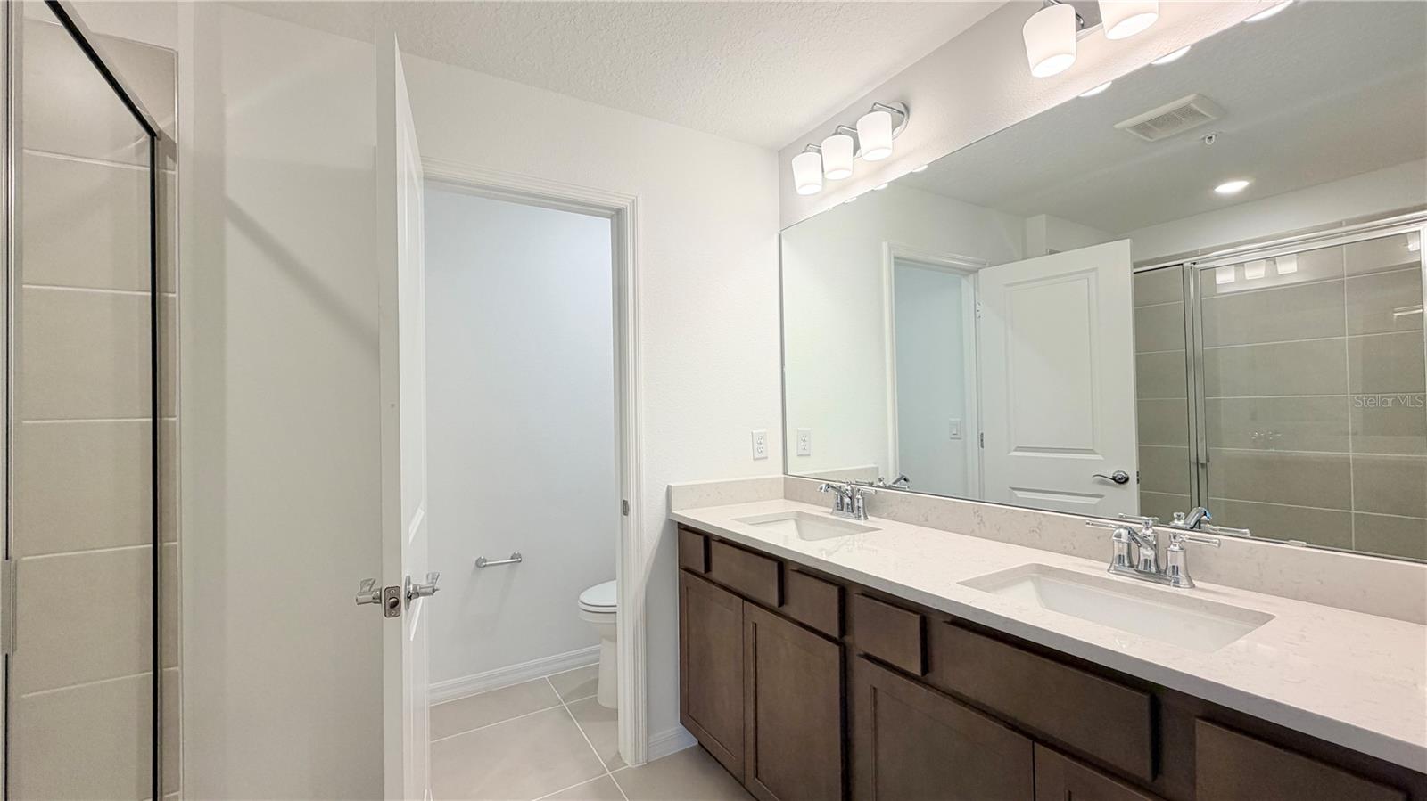 PARKSIDE TRAILS - Residential Lease