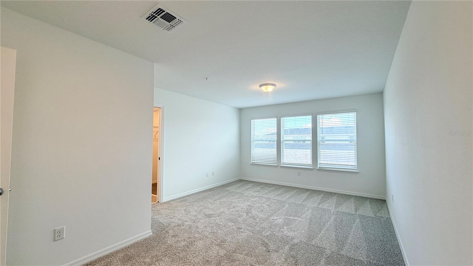 PARKSIDE TRAILS - Residential Lease