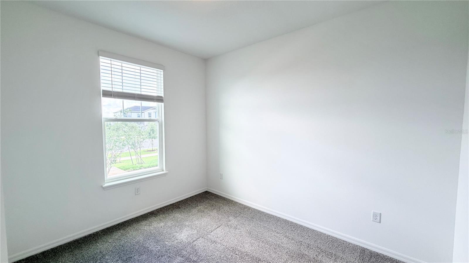 PARKSIDE TRAILS - Residential Lease
