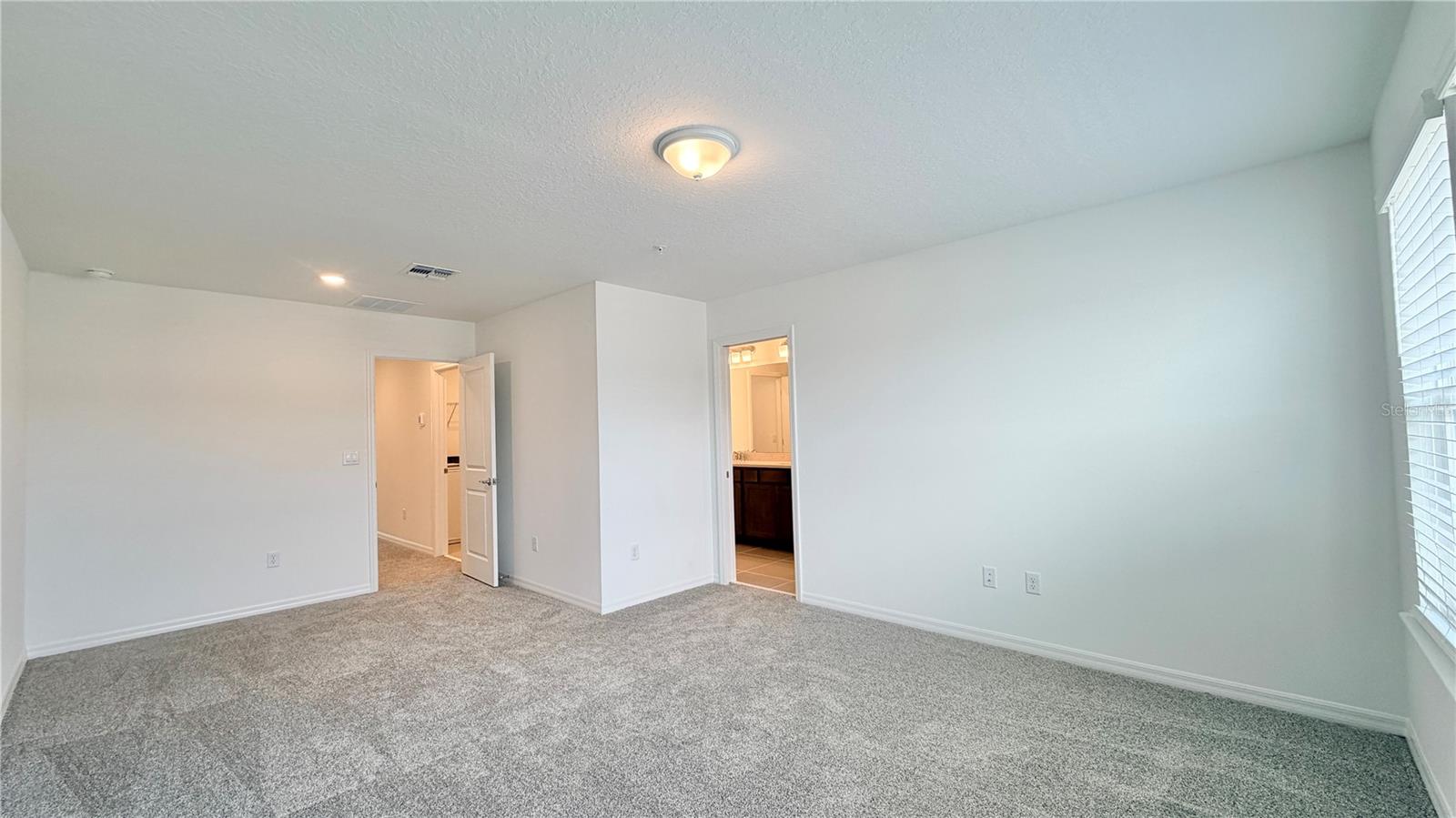 PARKSIDE TRAILS - Residential Lease