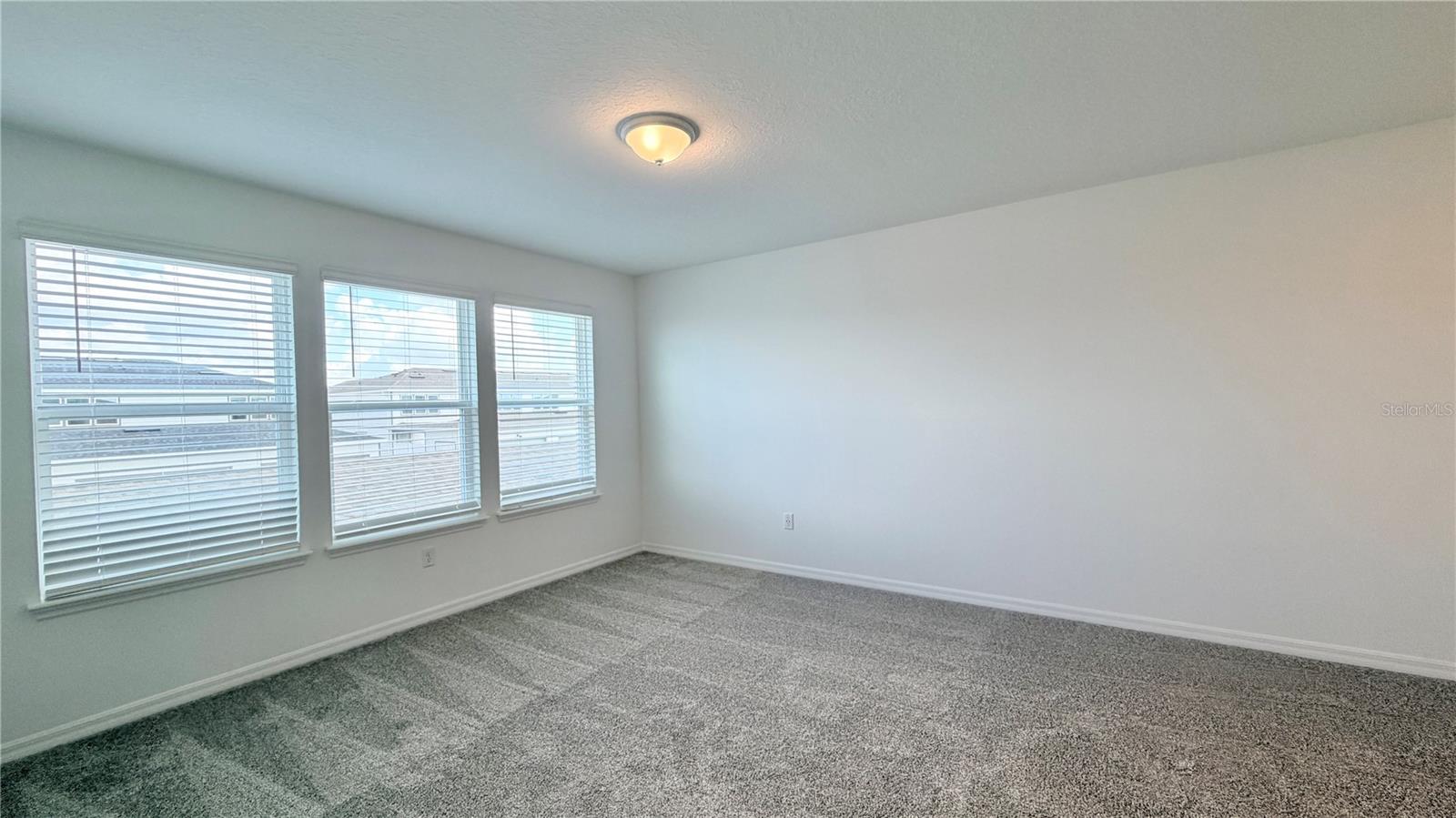 PARKSIDE TRAILS - Residential Lease