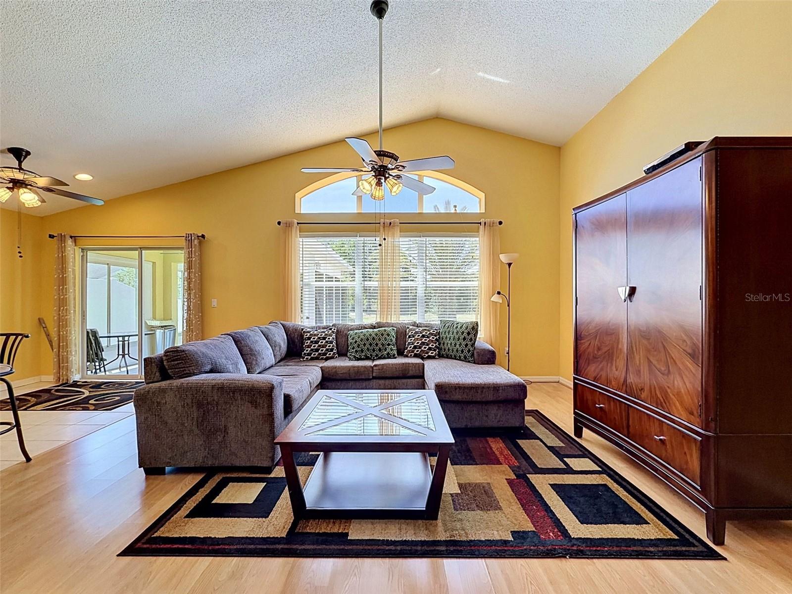 KEY VISTA PH 2 - Residential