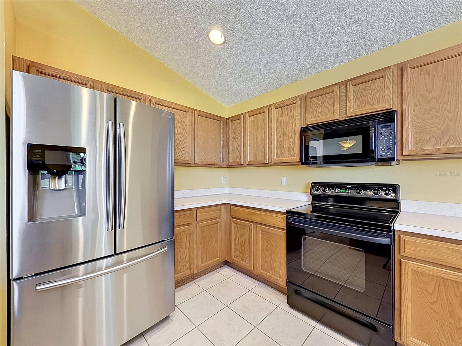 KEY VISTA PH 2 - Residential