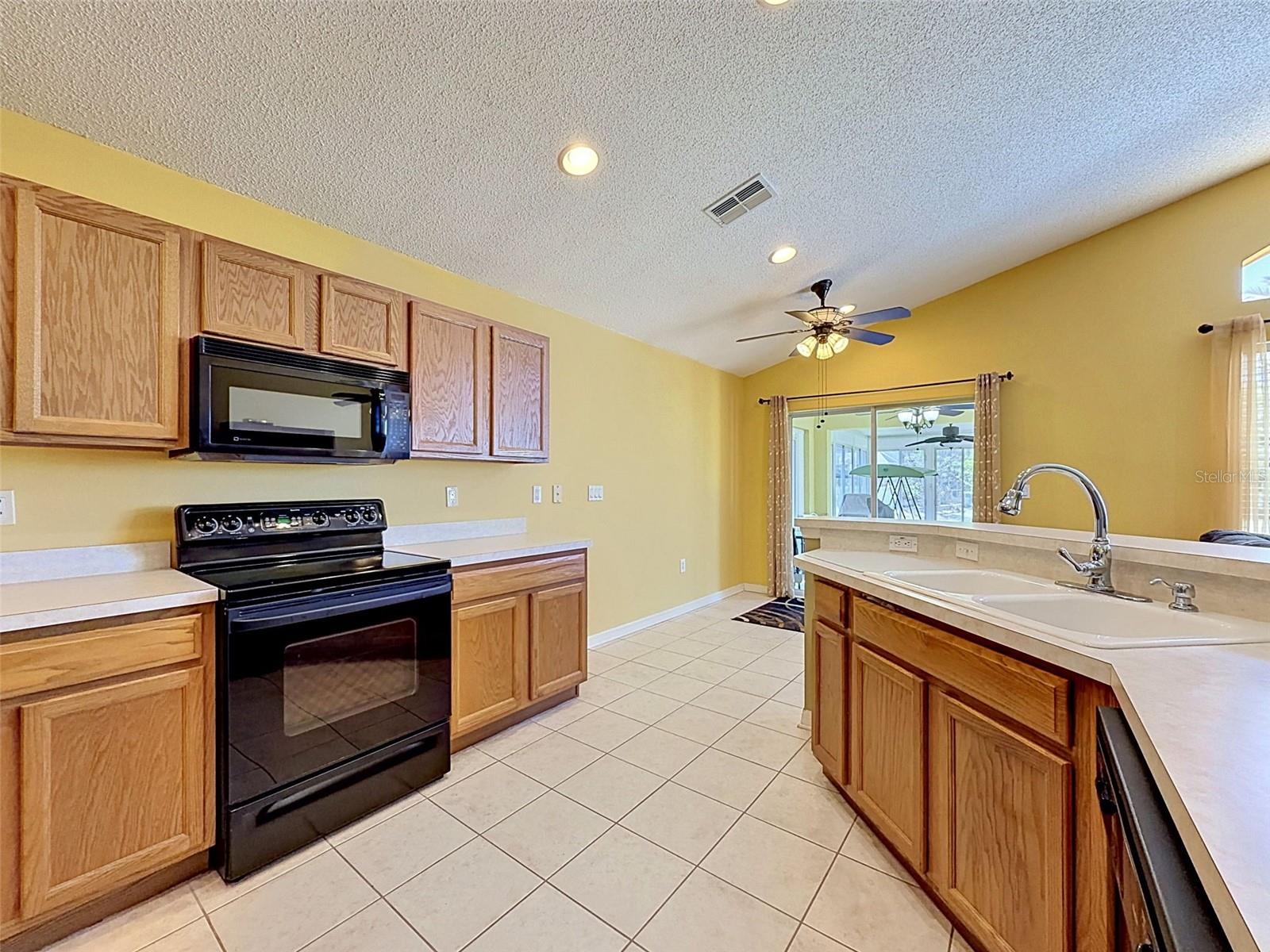 KEY VISTA PH 2 - Residential