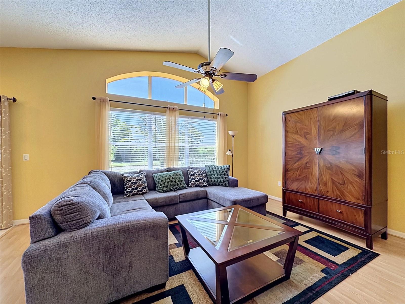 KEY VISTA PH 2 - Residential