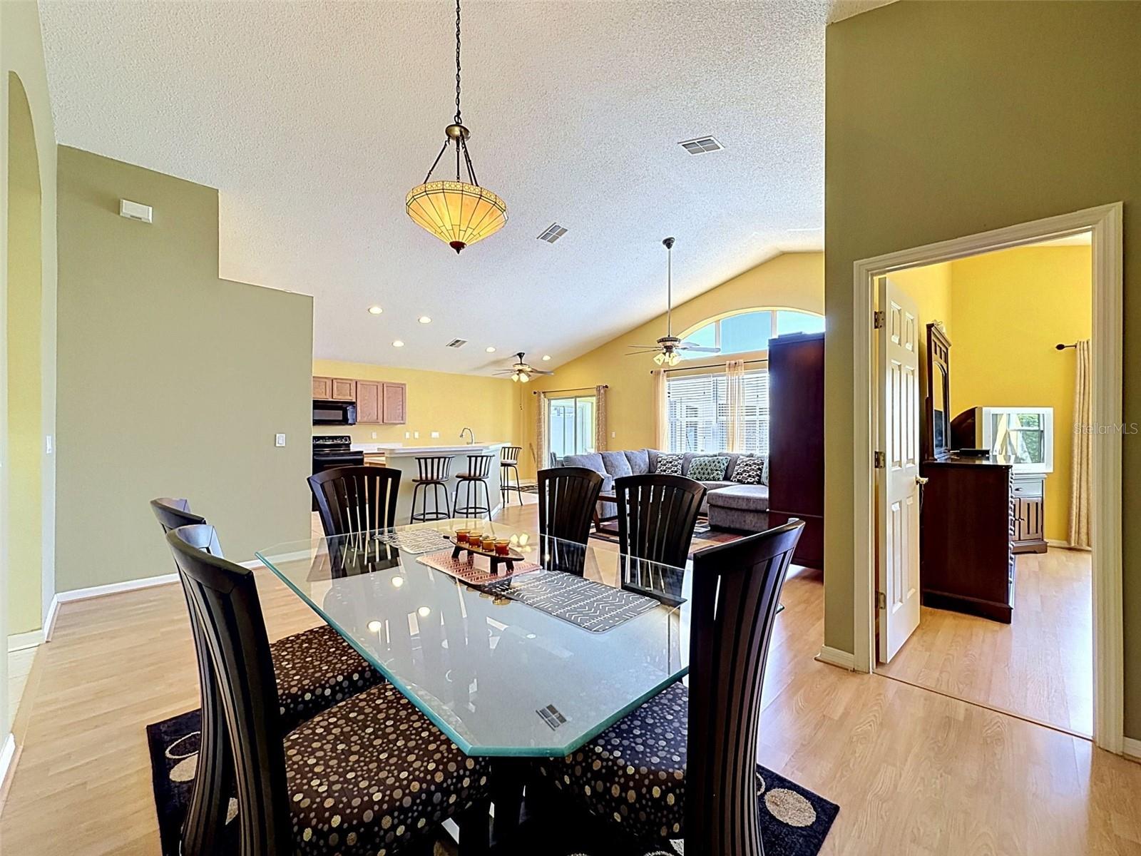 KEY VISTA PH 2 - Residential