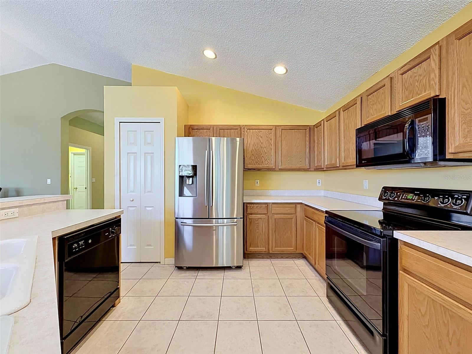 KEY VISTA PH 2 - Residential