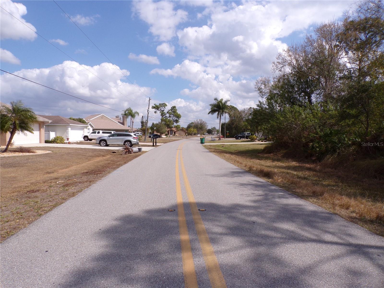 PUNTA GORDA ISLES SEC 20 - Land