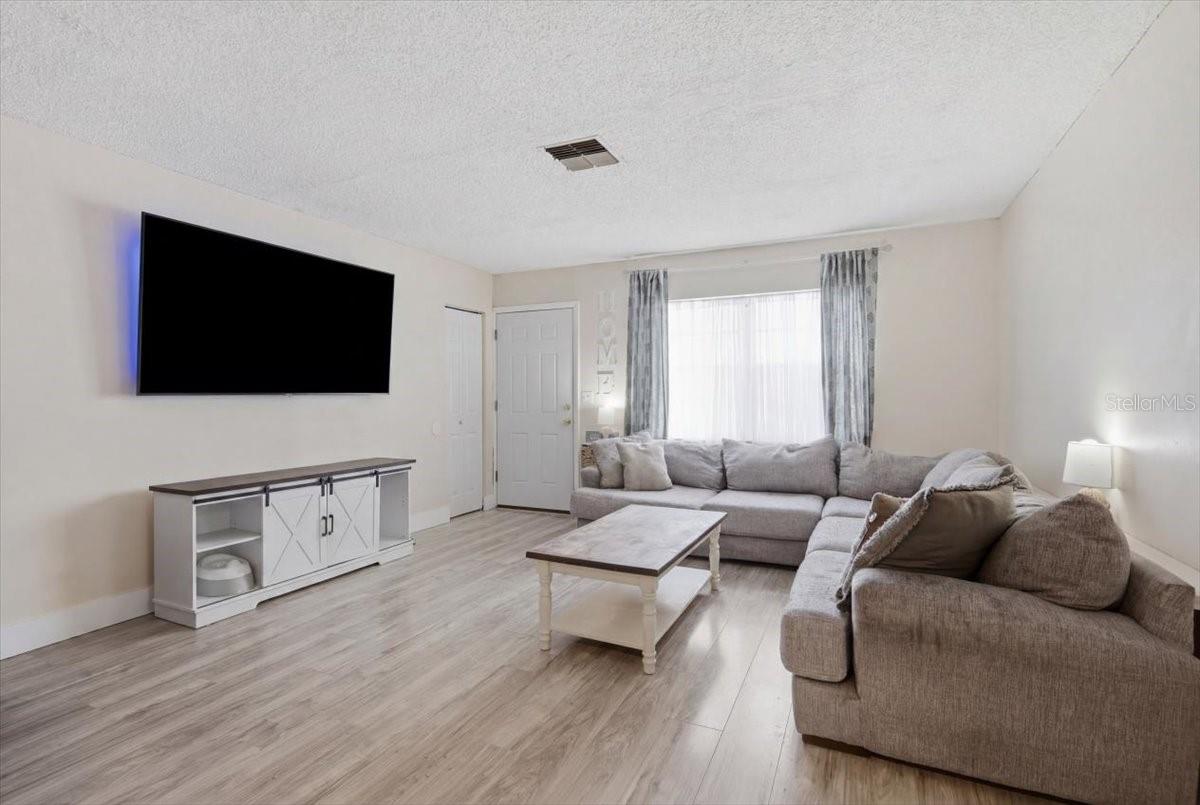 5051 BROOKSIDE LANE