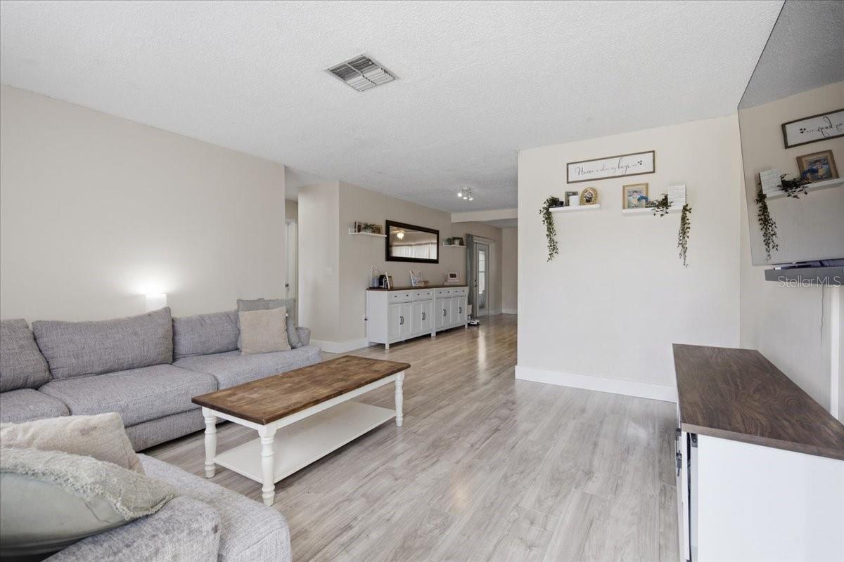 5051 BROOKSIDE LANE