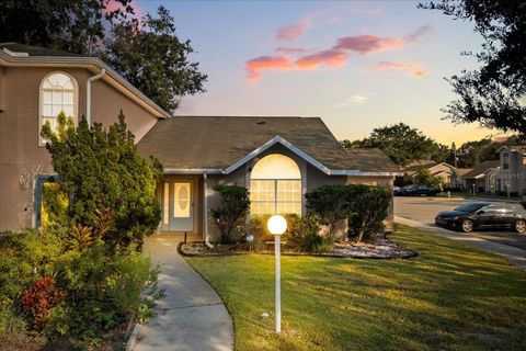 Photo of 1621 Emily Court, Kissimmee, FL 34744 (MLS # S5139745)
