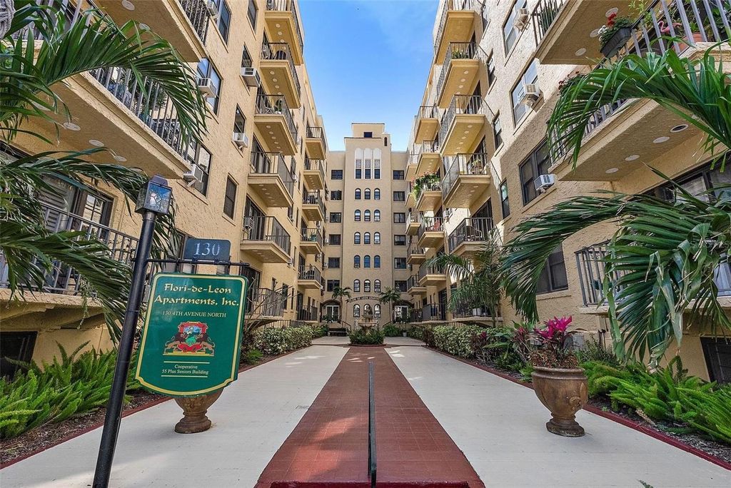 Photo of 130 4th Avenue N #608, St Petersburg, FL 33701 (MLS # TB8369787)