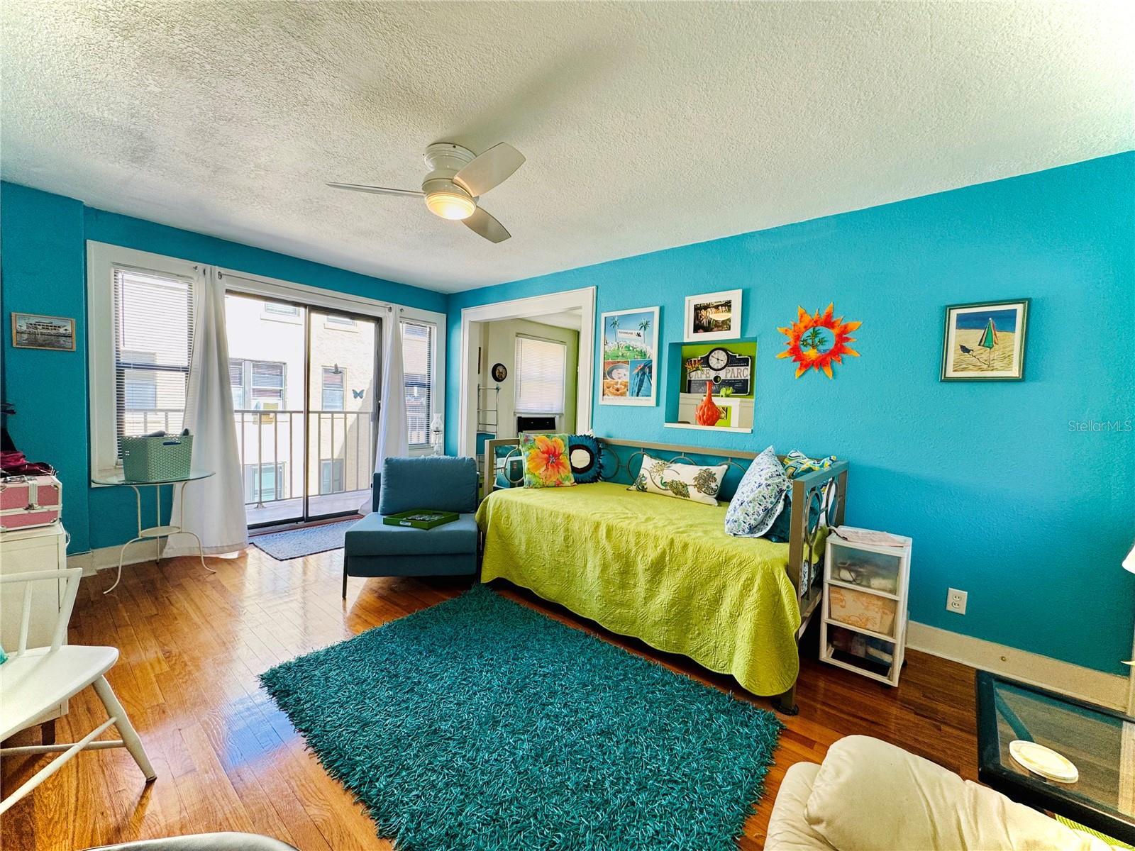 130 4TH AVENUE N 608