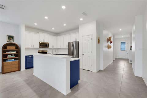 Tiny photo for 645 Black Eagle Drive, Groveland, FL 34736 (MLS # G5115821)