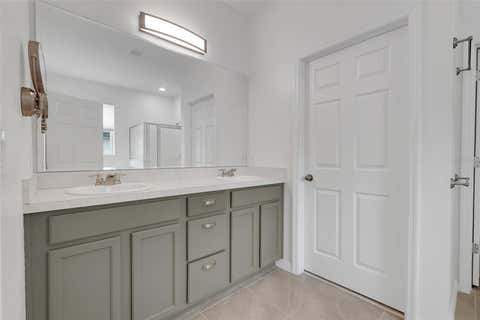 Tiny photo for 645 Black Eagle Drive, Groveland, FL 34736 (MLS # G5115821)