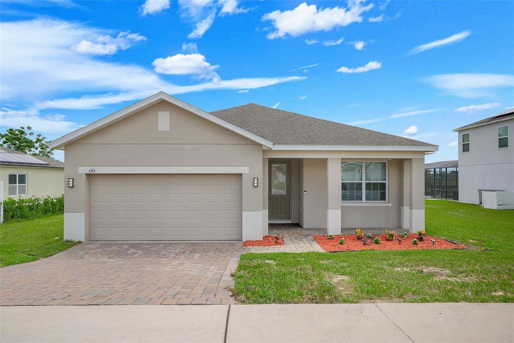 Photo of 645 Black Eagle Drive, Groveland, FL 34736 (MLS # G5115821)