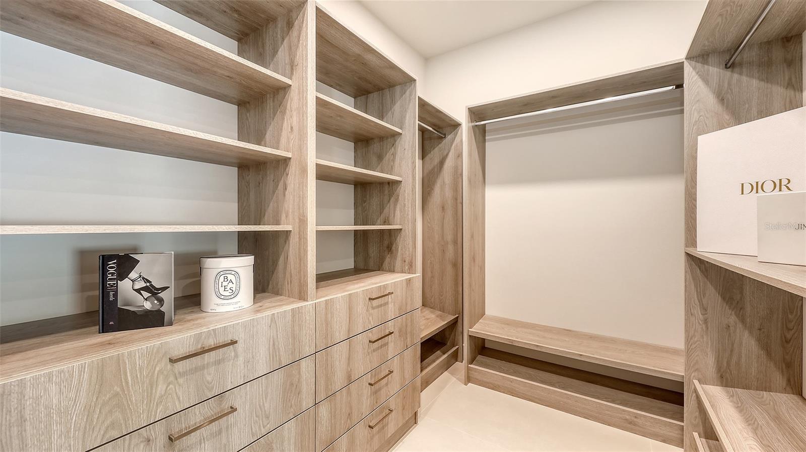 RUSTIC LODGE - Residential