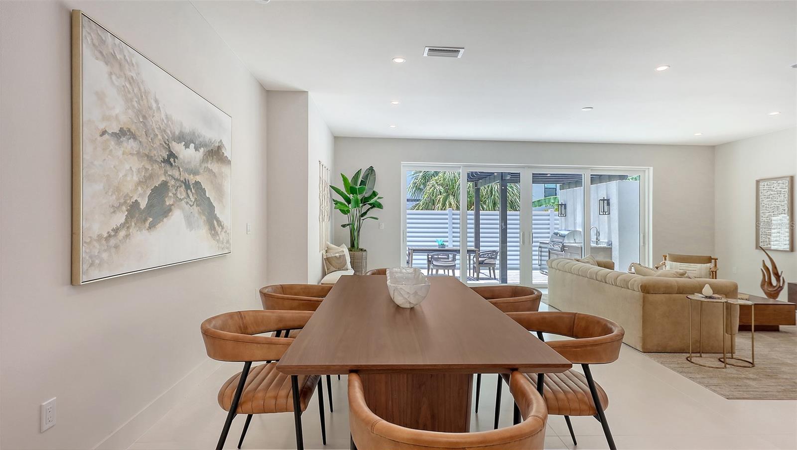 RUSTIC LODGE - Residential