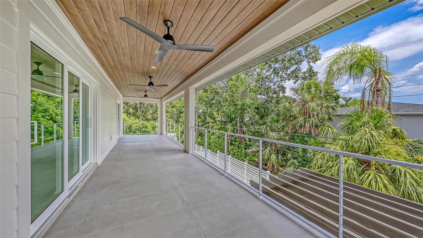 RUSTIC LODGE - Residential