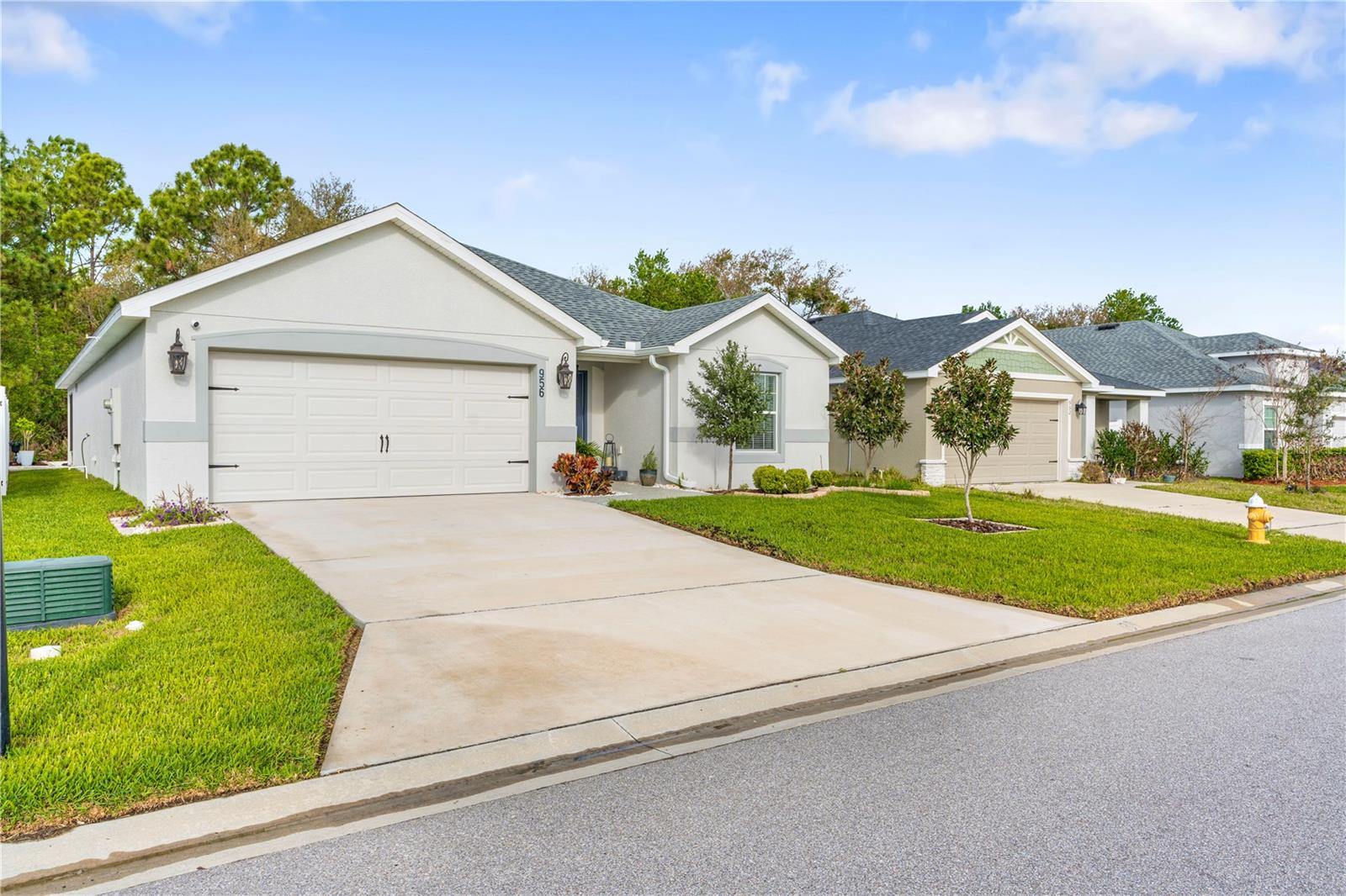 BRIDGEPORT LAKE PH TWO - Residential