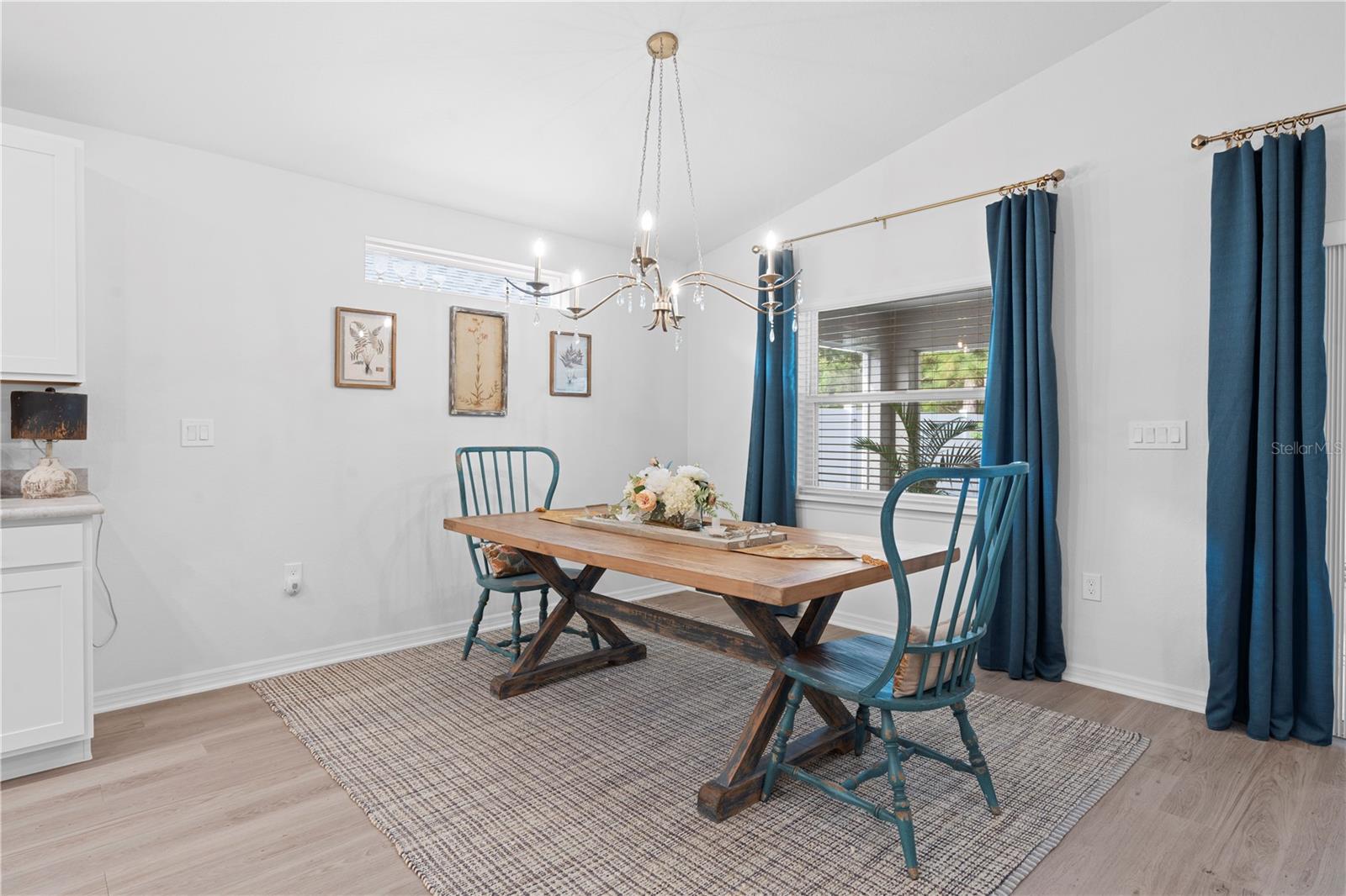 BRIDGEPORT LAKE PH TWO - Residential