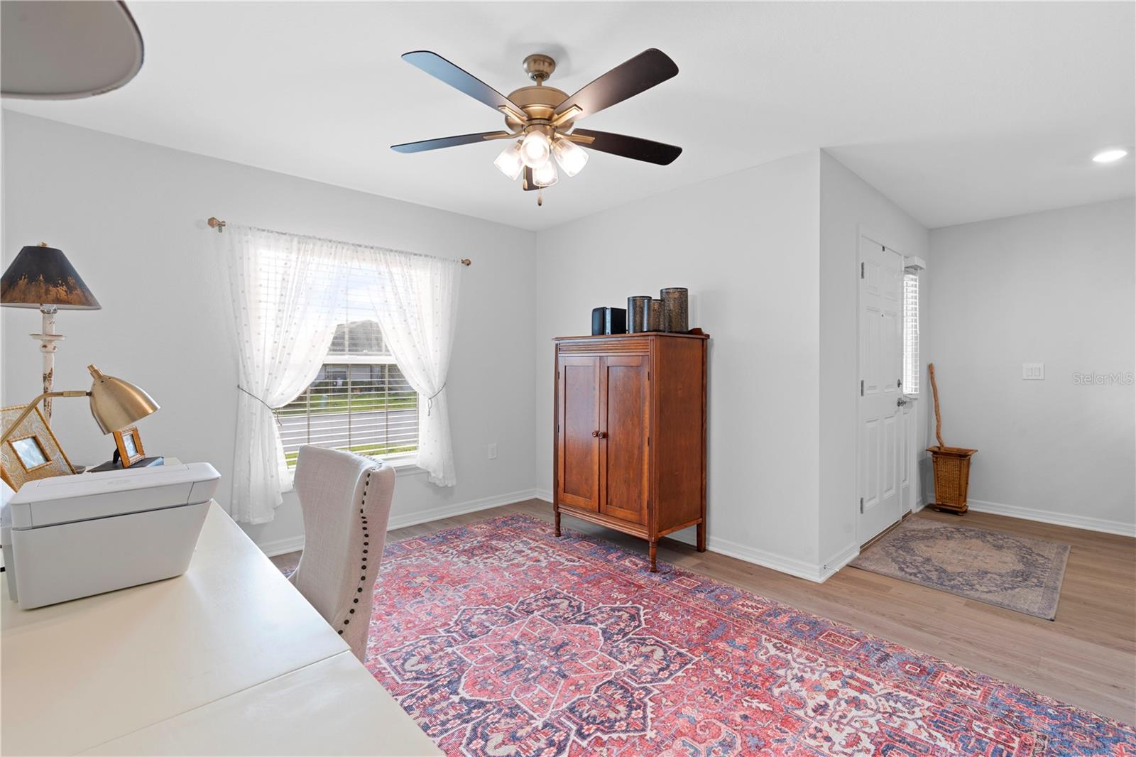 BRIDGEPORT LAKE PH TWO - Residential