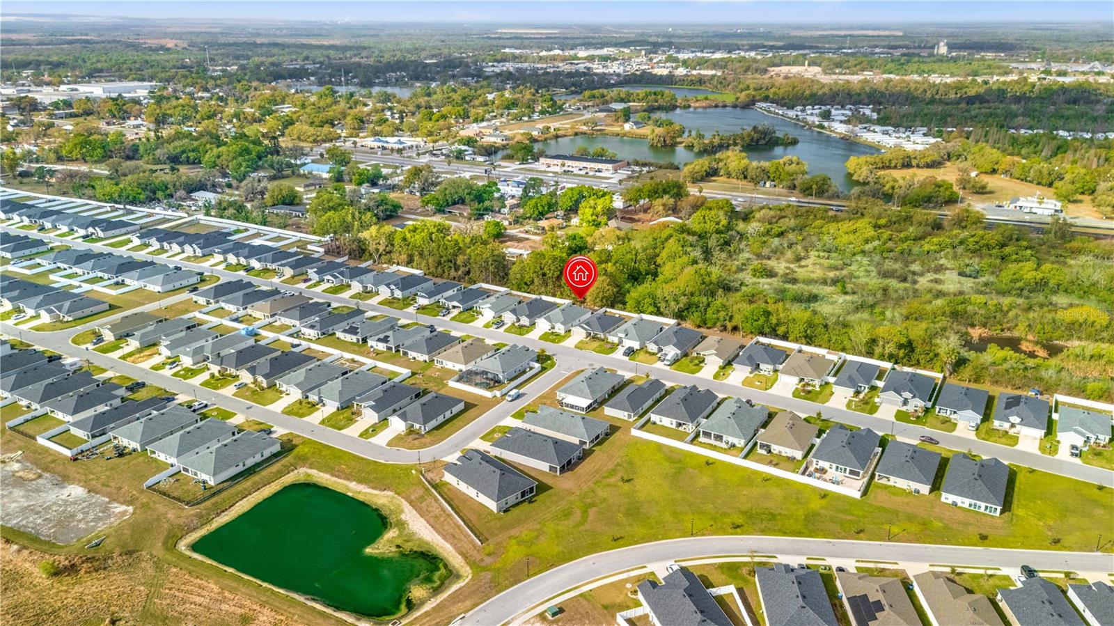 BRIDGEPORT LAKE PH TWO - Residential