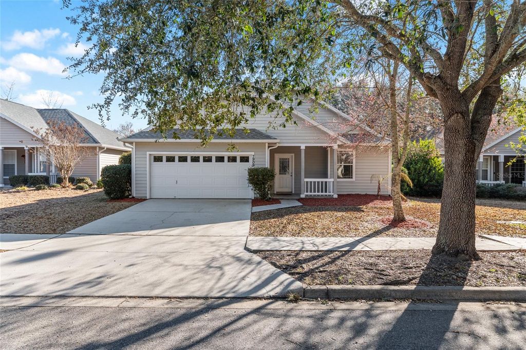 Photo of 7909 SW 87th Terrace, Gainesville, FL 32608 (MLS # GC537512)