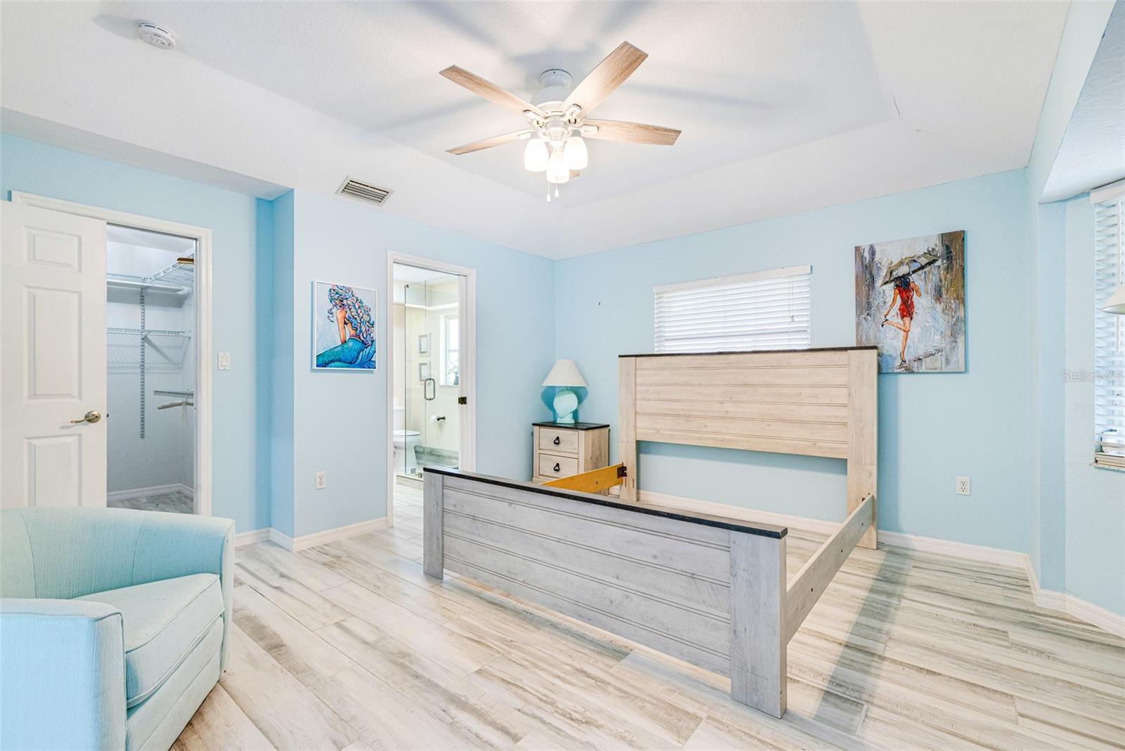 PALM SHORES - Residential