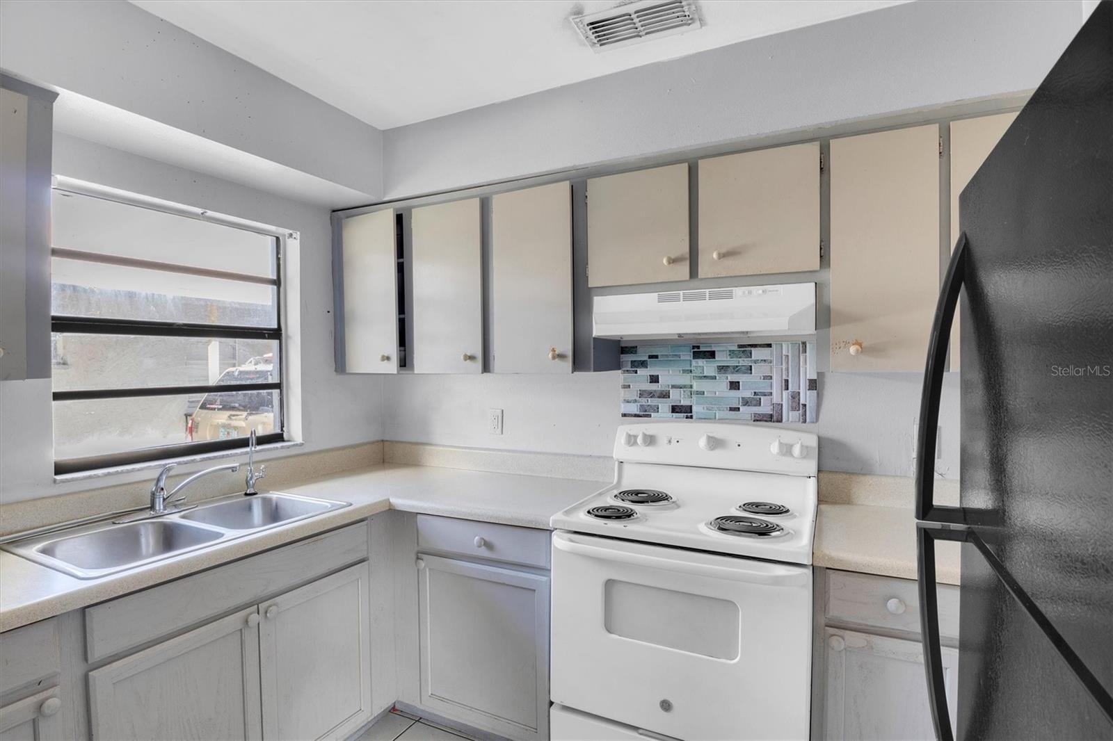 CHESTNUT WOODS SUB - Residential Income