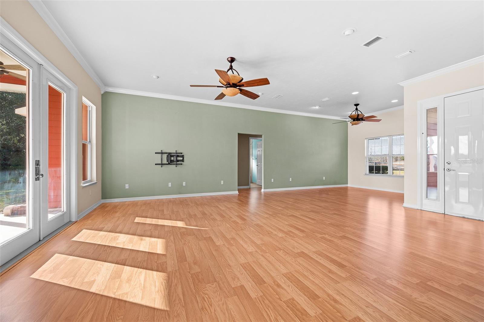 HAMMACK RIDGE UNIT 3-E - Residential