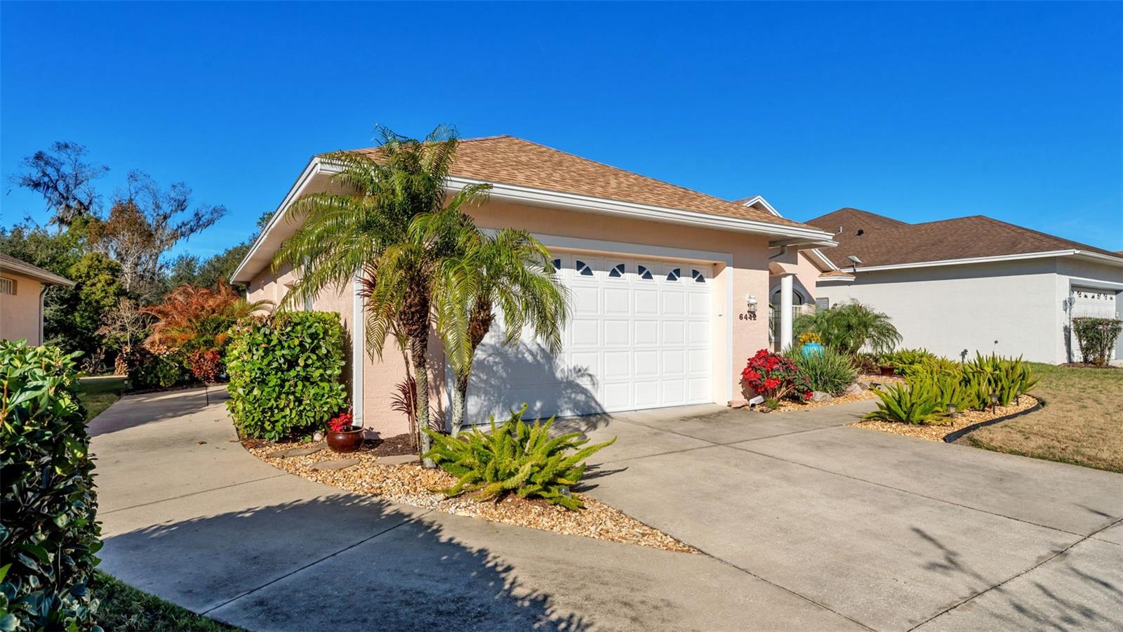 HUNTINGTON HILLS PH 05 - Residential