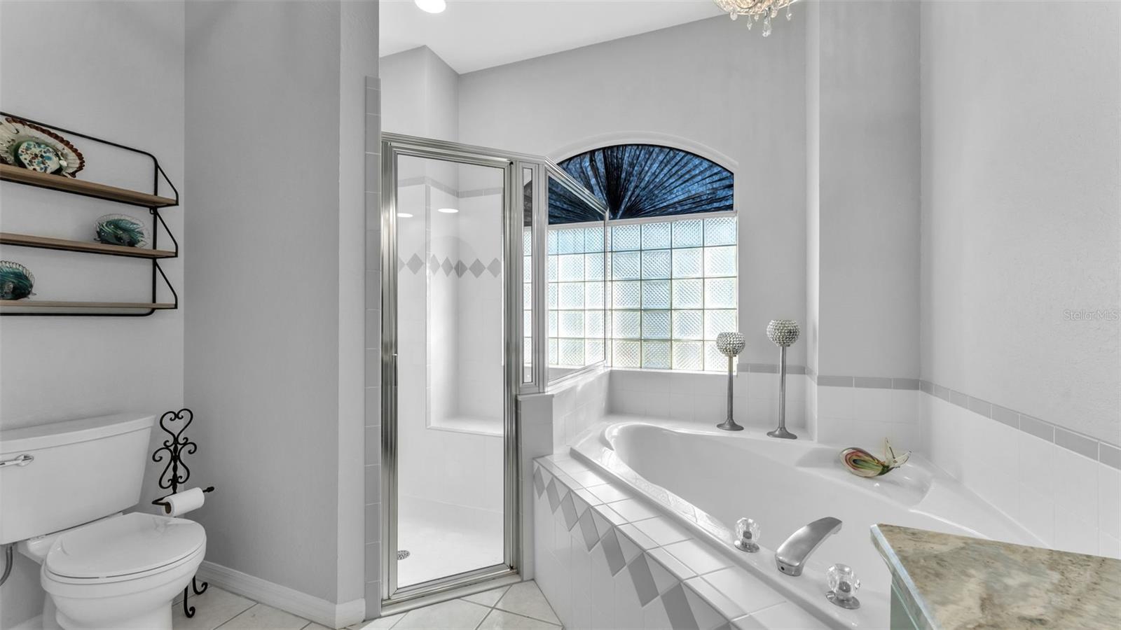 HUNTINGTON HILLS PH 05 - Residential