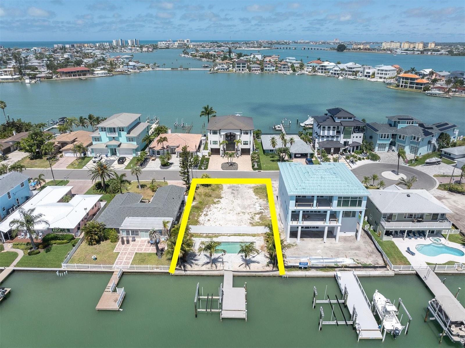 575 CRYSTAL DRIVE