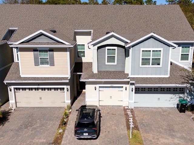 6989 TUSSILAGO WAY