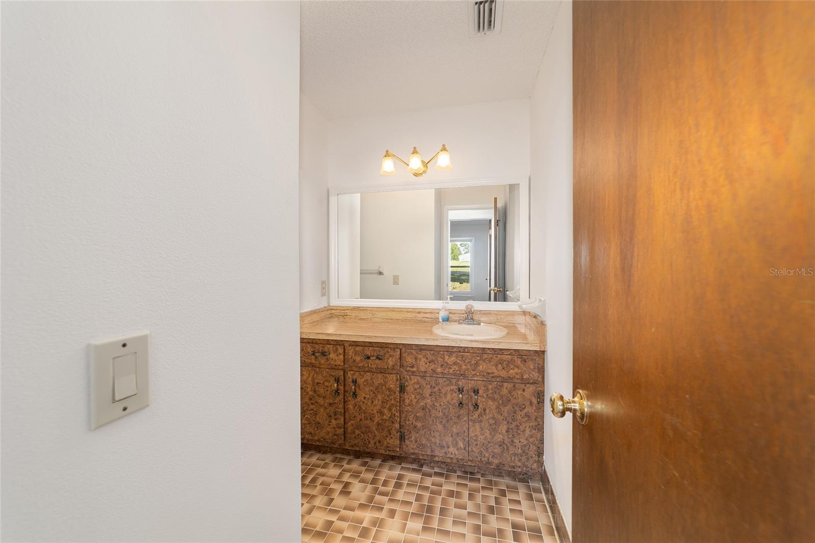 KINGSLAND COUNTRY ESTATES - Residential