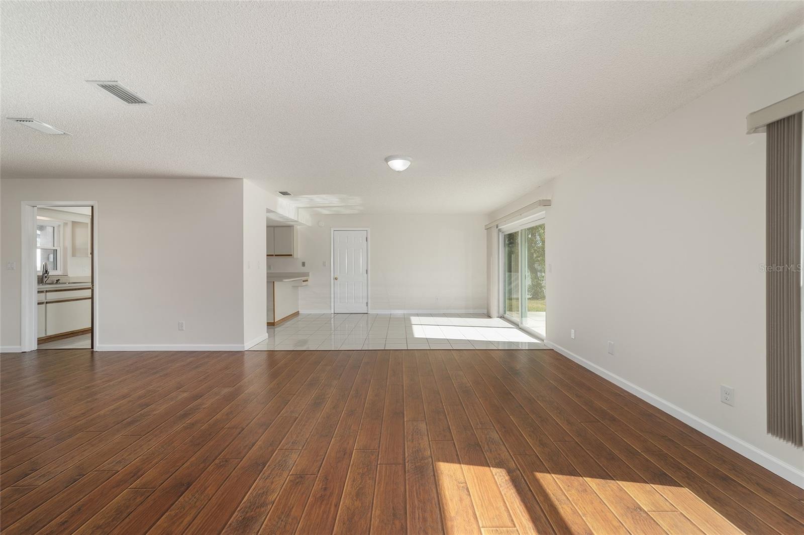 KINGSLAND COUNTRY ESTATES - Residential