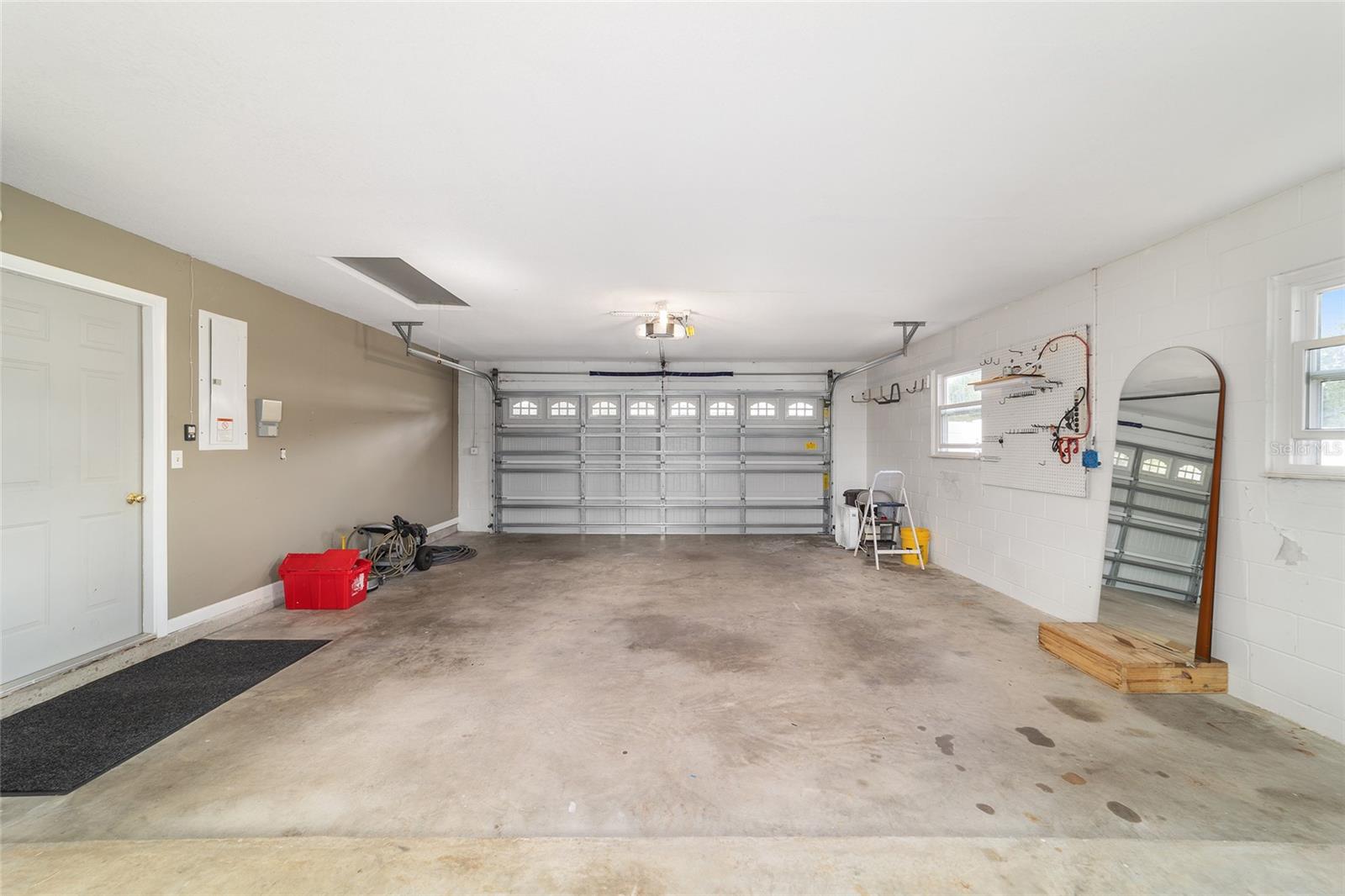 KINGSLAND COUNTRY ESTATES - Residential