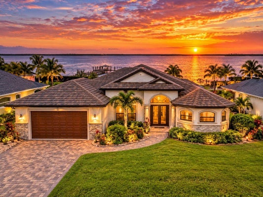 9614 SHELBURNE CIR, PORT CHARLOTTE, FL 33981 - Image a769ae70cedcd130fe6fcb1c8de024ff/413371985