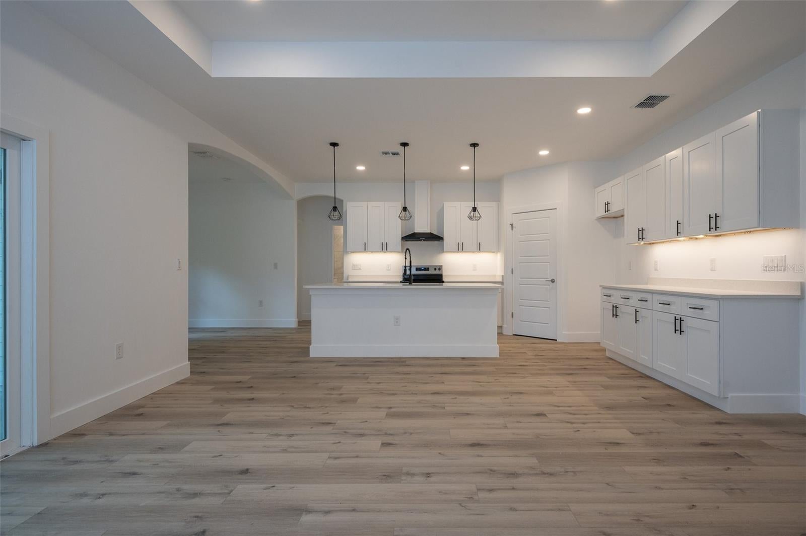 832 NW 5TH STREET
