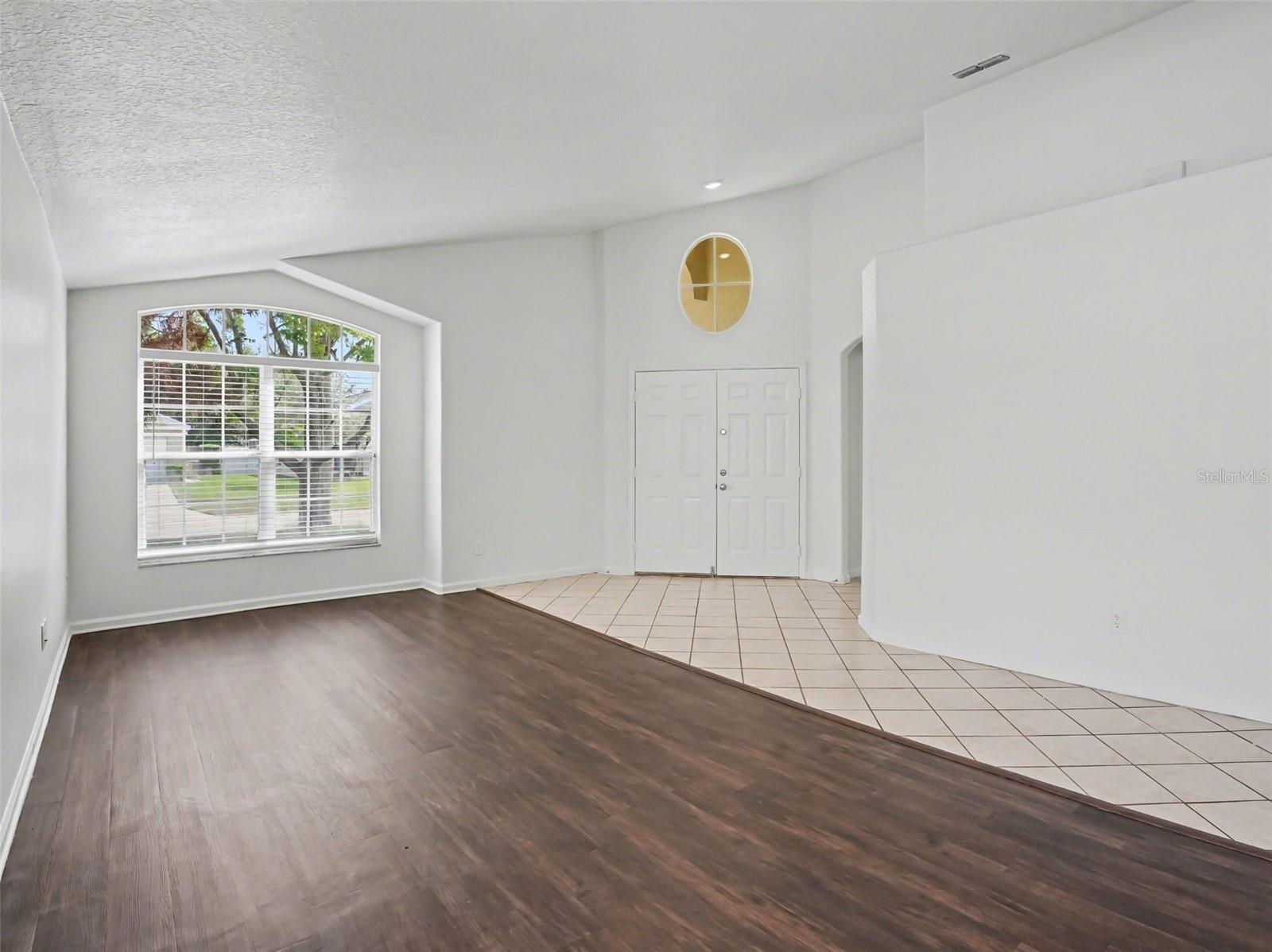 WESTON HILLS SUB - Residential