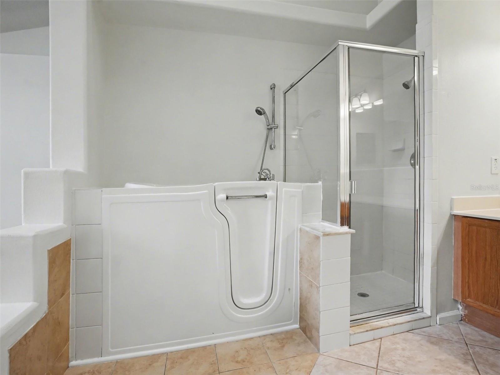 WESTON HILLS SUB - Residential