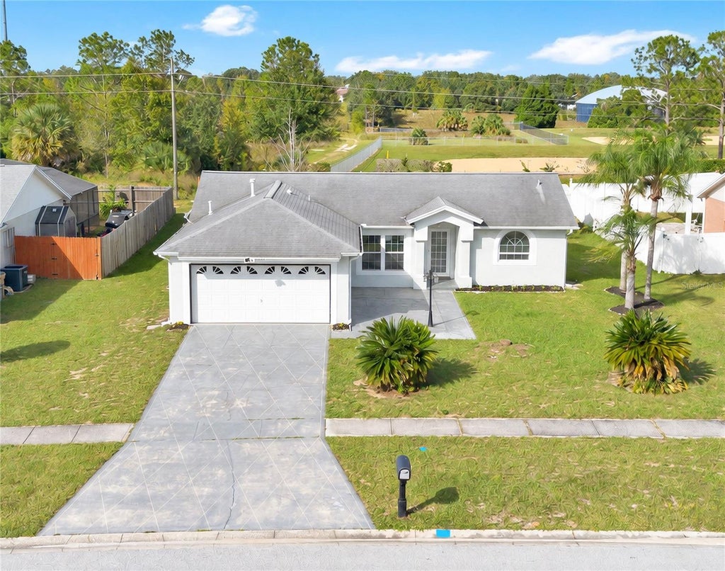 Photo of 15741 Greater Groves Boulevard, Clermont, FL 34714 (MLS # G5119603)