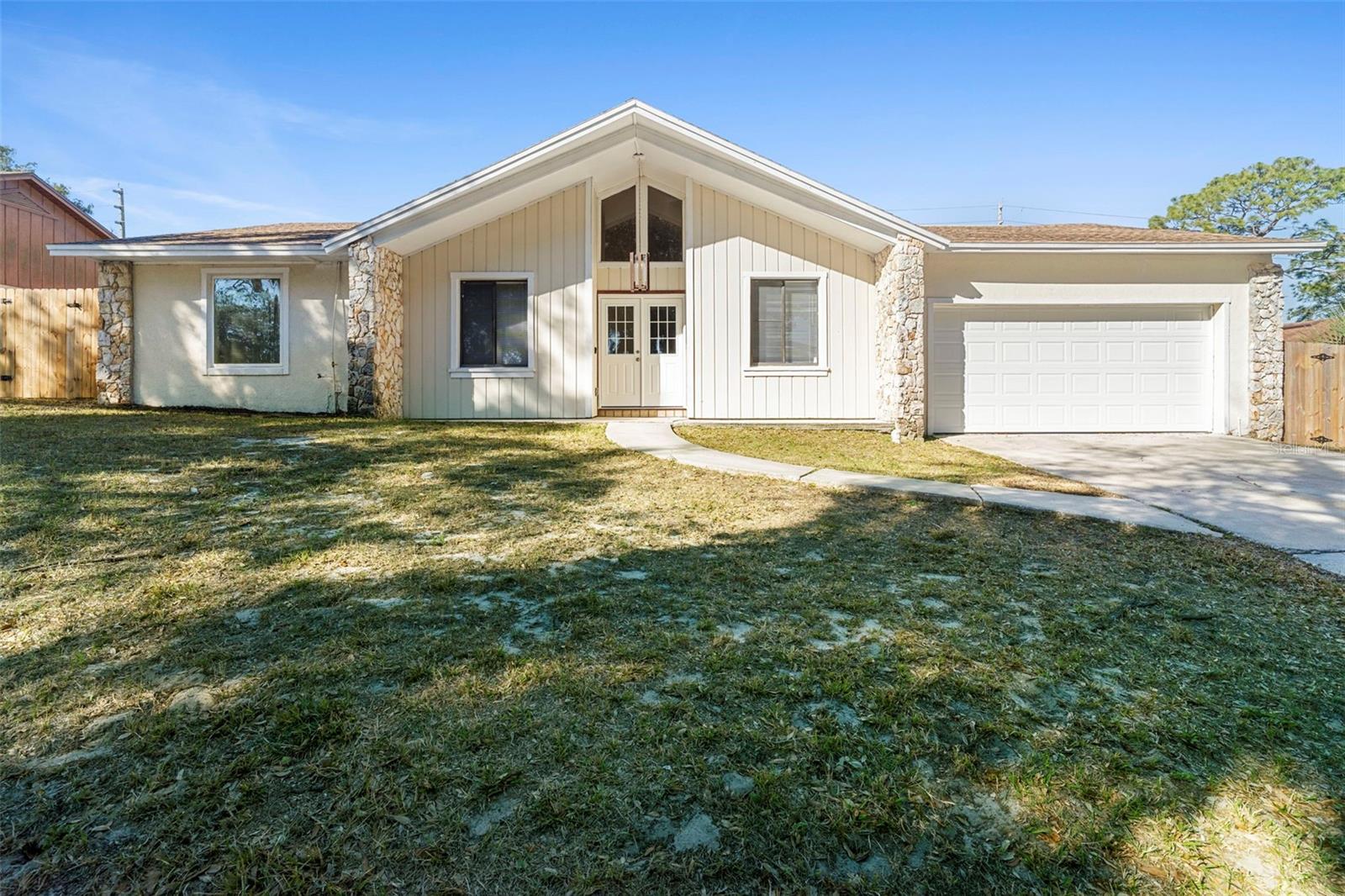 4044 ROSE PETAL LANE